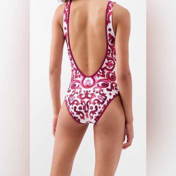*SOLD!* NWT! Dolce & Gabbana Majolica print swimsuit. Size Small. - Picture 2 of 10
